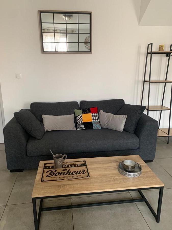La Sorguette Appartement LʼIsle-sur-la-Sorgue Buitenkant foto